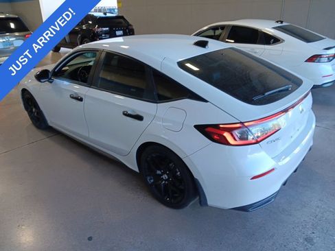 Used 2024 Honda Civic Sport image 4