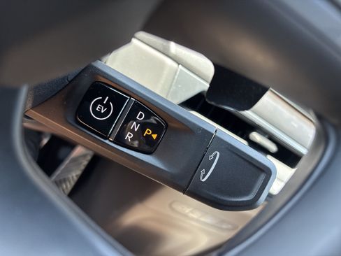 Used 2024 Kia EV9 GT-Line AWD/4WD image 26