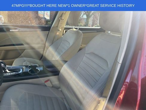 Used 2014 Ford Fusion SE image 15