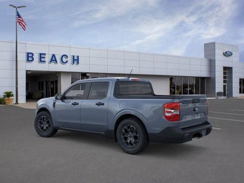 New 2025 Ford Maverick XLT image 4