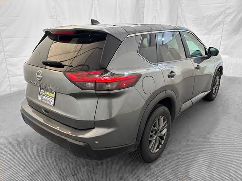 Used 2024 Nissan Rogue S FWD image 7