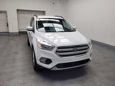Used 2018 Ford Escape SEL w/ Ford Safe & Smart Package image 14