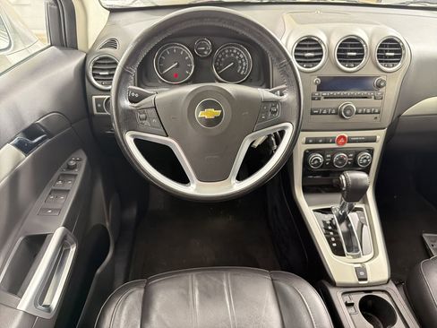 Used 2012 Chevrolet Captiva Sport LT w/ Convenience Package FWD image 25