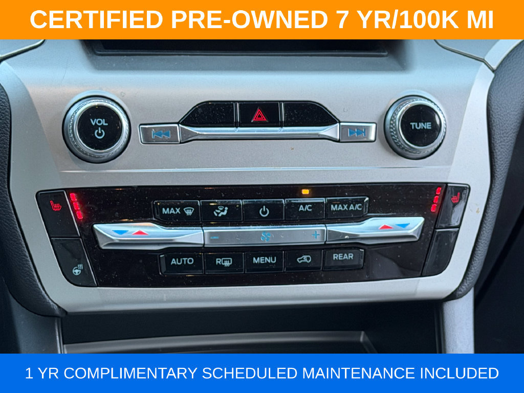 Used 2022 Ford Explorer XLT w/ Equipment Group 202A AWD/4WD image 14