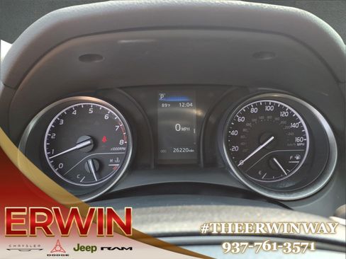 Used 2021 Toyota Camry SE FWD image 16
