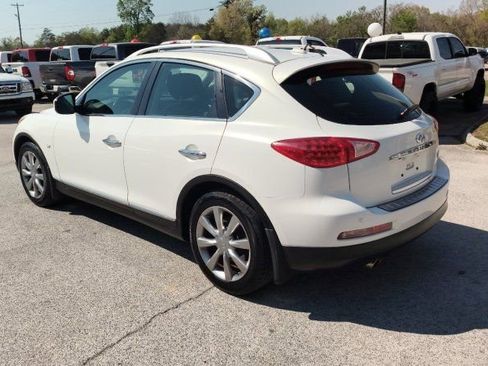 Used 2015 INFINITI QX50 Journey w/ Premium Package image 3