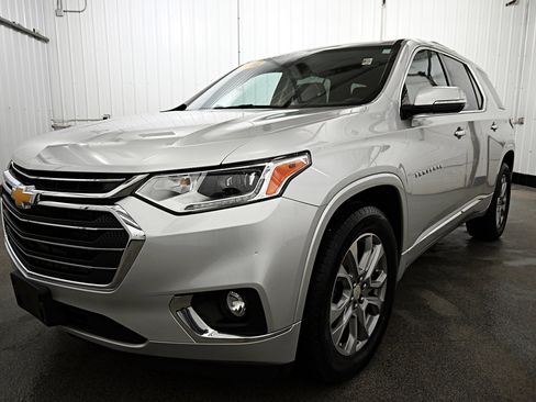 Used 2018 Chevrolet Traverse Premier image 24