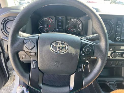 Used 2022 Toyota Tacoma SR w/ SX Package RWD image 34
