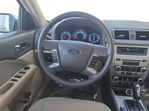 Used 2011 Ford Fusion SE w/ 202A Rapid Spec Order Code FWD image 12