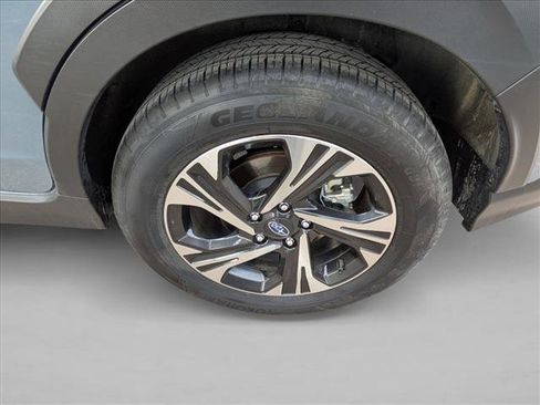Certified 2024 Subaru Crosstrek 2.0i Premium w/ Crosstrek Mirror Package image 9