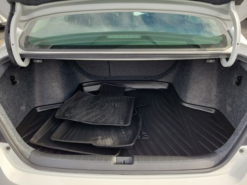 Used 2020 Honda Accord EX-L image 8