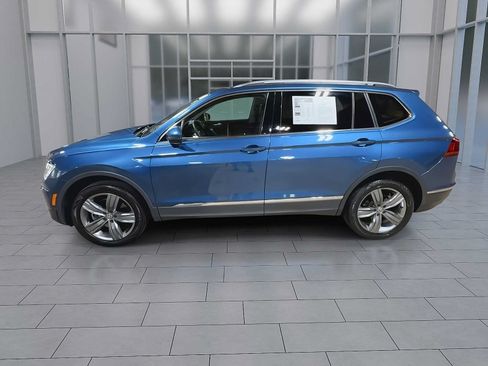 Used 2020 Volkswagen Tiguan SEL AWD/4WD image 5