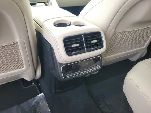 New 2026 Mercedes-Benz GLS 450 4MATIC image 7