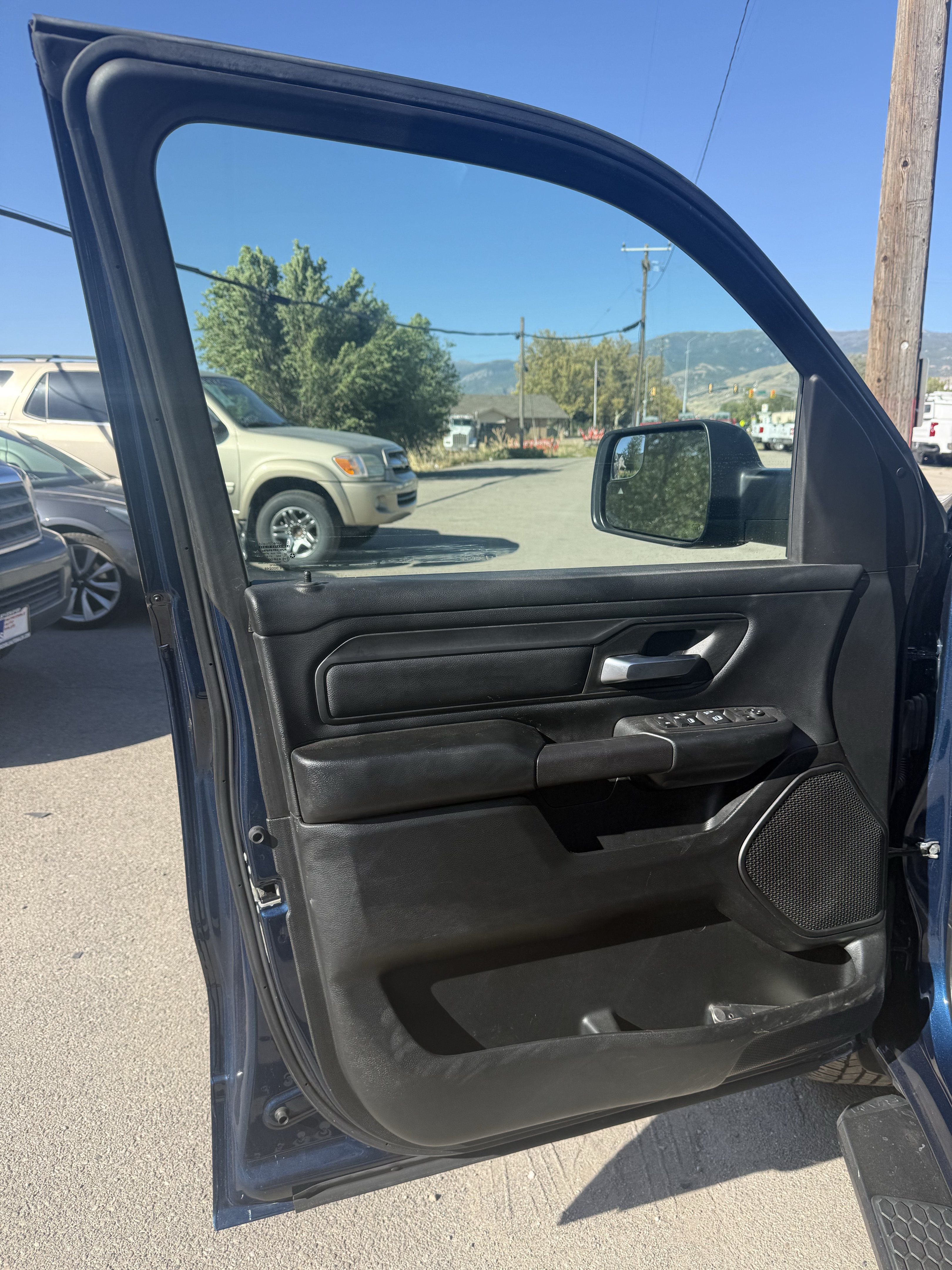 Used 2021 RAM 1500 Tradesman AWD/4WD image 18