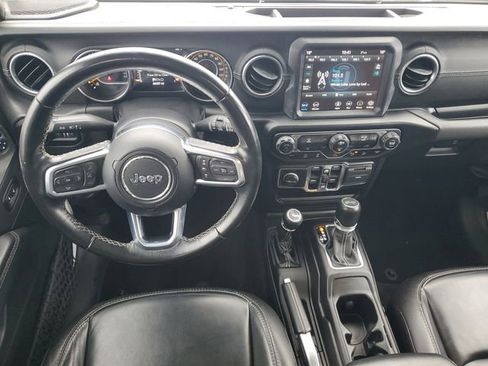 Used 2021 Jeep Wrangler Unlimited Sahara w/ Uconnect 4C Nav & Sound Group image 10