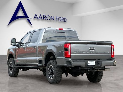 New 2025 Ford F250 Lariat w/ Lariat Ultimate Package image 3