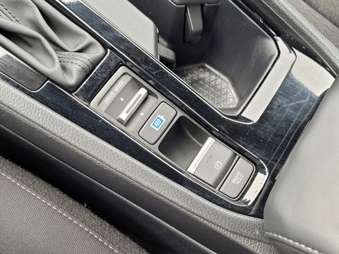 Certified 2024 Honda Accord Sport image 27