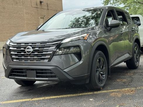 New 2026 Nissan Rogue SV w/ Cold Weather Package FWD image 39
