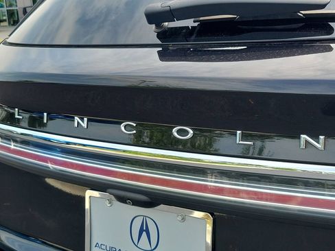 Used 2022 Lincoln Nautilus Reserve FWD image 8