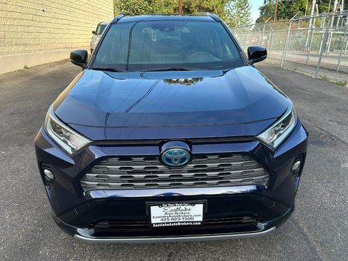 Used 2019 Toyota RAV4 XSE w/ XSE Weather Package AWD/4WD image 2