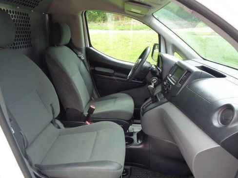 Used 2021 Nissan NV200 S FWD image 20