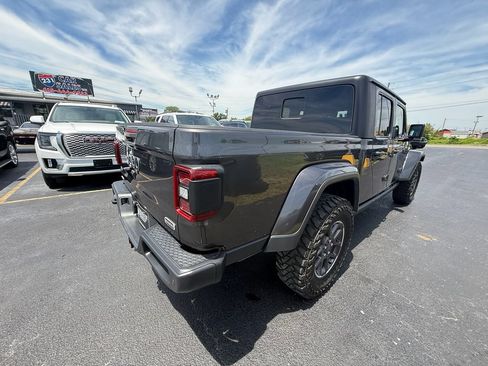 Used 2022 Jeep Gladiator Overland w/ Popular Equipment Package AWD/4WD image 3