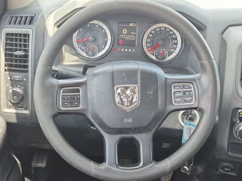 Used 2016 RAM 1500 Express w/ Popular Equipment Group RWD image 20