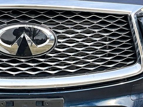 Certified 2023 INFINITI QX50 Luxe image 11