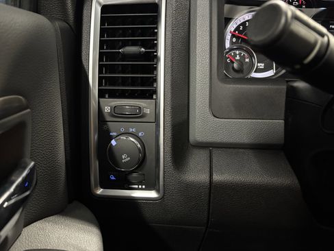 Used 2020 RAM 1500 Classic Warlock w/ Electronics Group image 24