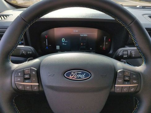 New 2026 Ford Maverick Lobo image 34