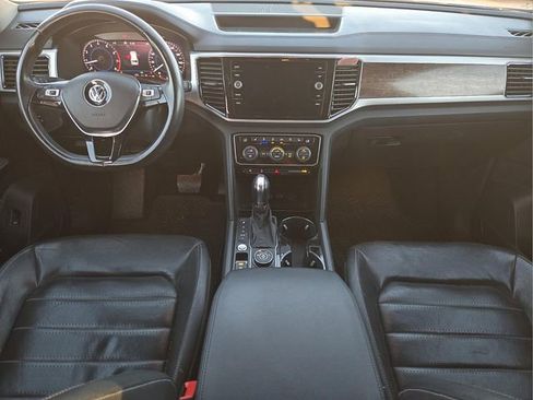 Used 2018 Volkswagen Atlas SEL Premium image 19