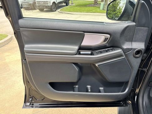 Used 2025 Ford Expedition Max Active RWD image 22