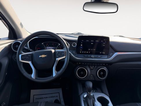 Used 2023 Chevrolet Blazer LT w/ Convenience Package image 10