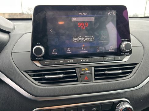 Used 2022 Nissan Altima 2.5 SV image 8