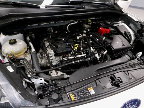 Certified 2022 Ford Escape SE w/ SE Sport Appearance Package image 16