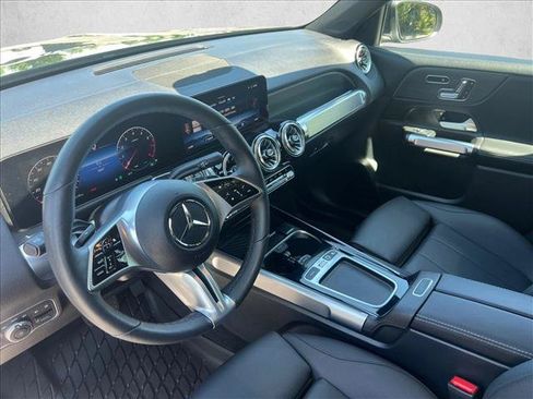 Certified 2026 Mercedes-Benz GLB 250 4MATIC image 10