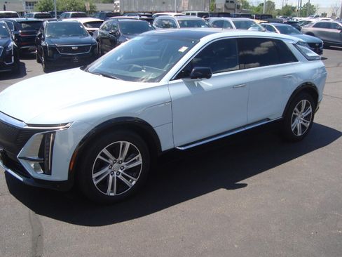 Used 2024 Cadillac Lyriq Tech w/ Driver Assist Package AWD/4WD image 1
