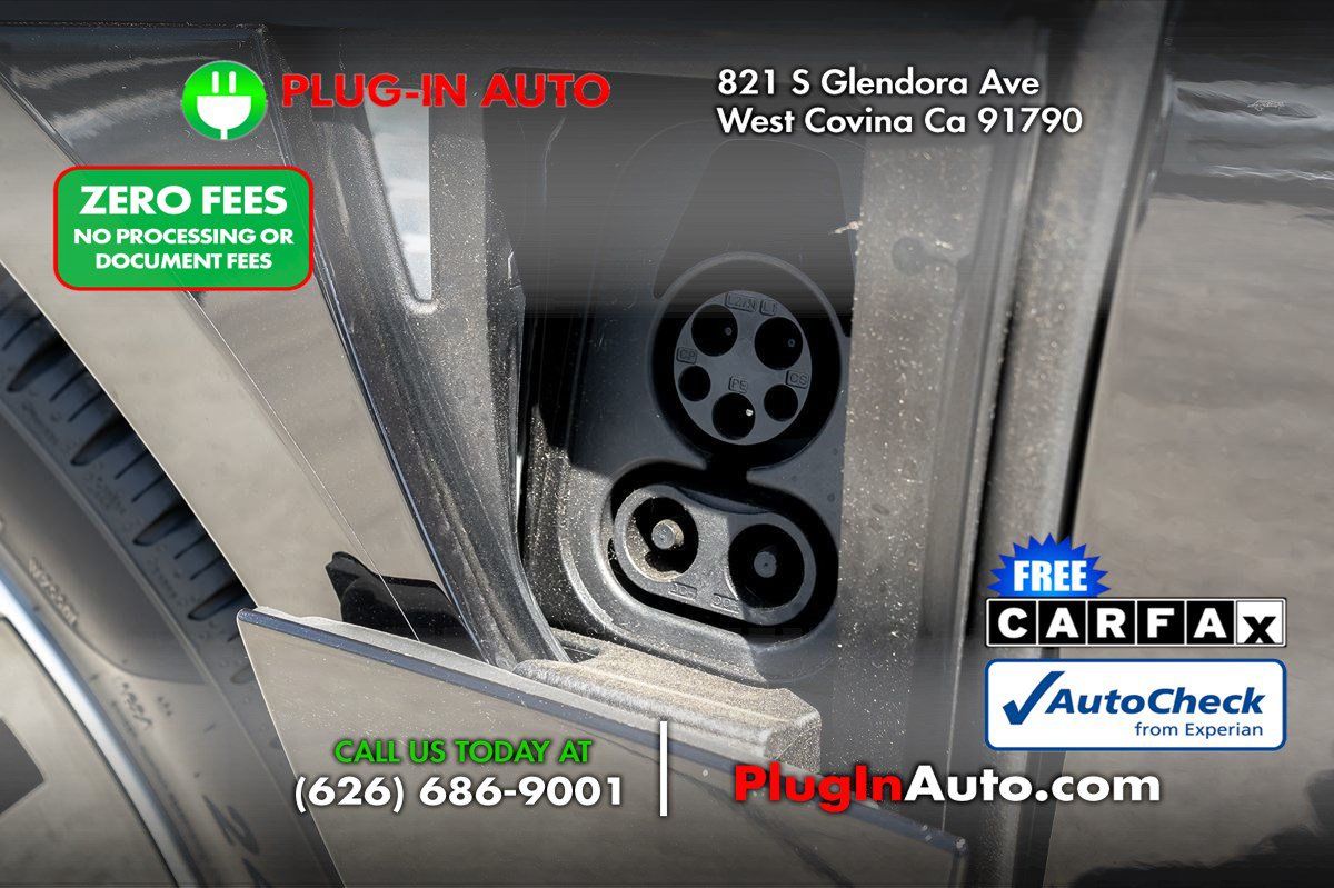 Used 2024 Lucid Air Pure RWD image 12