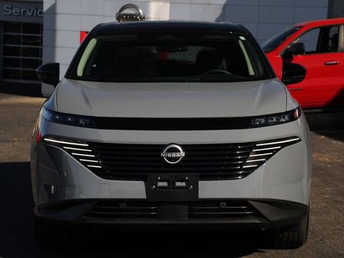 Certified 2025 Nissan Murano SL image 11