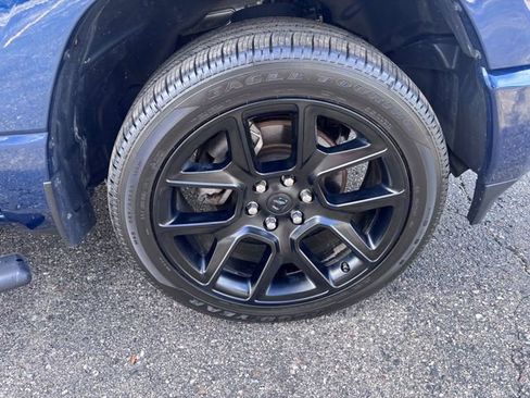 Used 2023 RAM 1500 Laramie AWD/4WD image 31