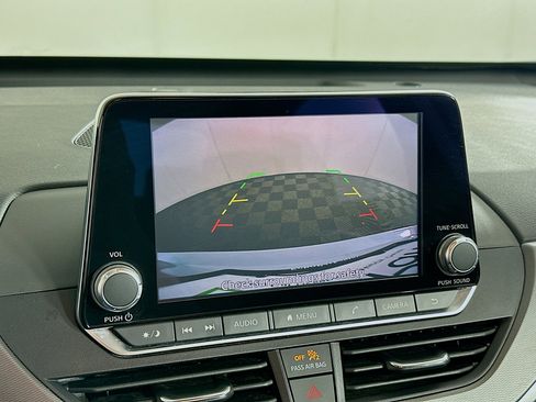 Used 2024 Nissan Altima 2.5 SR image 22