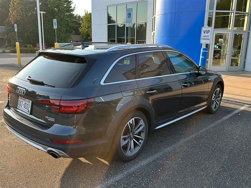 Used 2018 Audi A4 2.0T allroad Prestige w/ Prestige Package AWD/4WD image 8