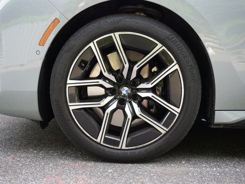 Used 2024 BMW 760i xDrive w/ Premium Package 2 AWD/4WD image 12