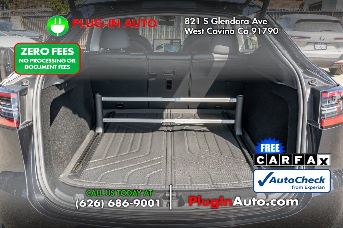 Used 2024 Tesla Model Y Long Range RWD image 12