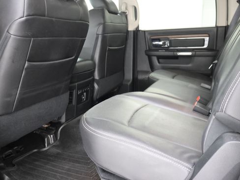 Used 2016 RAM 3500 Laramie AWD/4WD image 9