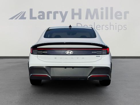 New 2026 Hyundai Sonata Blue image 6