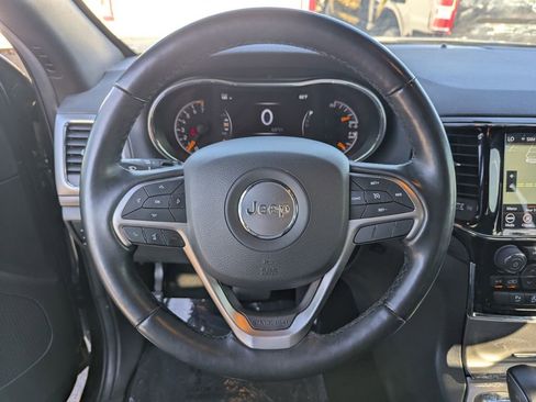 Used 2021 Jeep Grand Cherokee Laredo X image 26