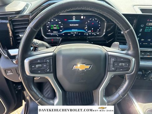 Used 2022 Chevrolet Silverado 1500 LTZ w/ LTZ Premium Package AWD/4WD image 17