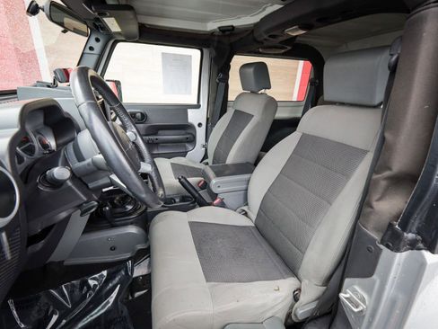 Used 2010 Jeep Wrangler Sahara image 12