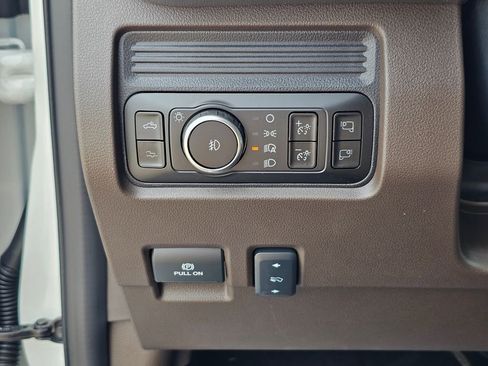 New 2025 Ford F350 King Ranch image 27